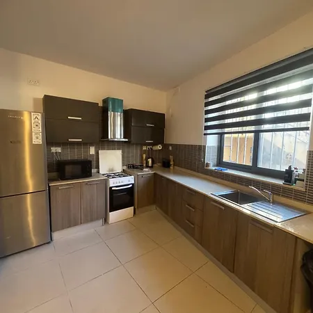 Homestay Cozy In 4 Saint Julian's